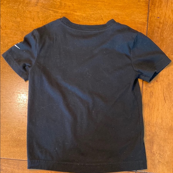 Nike Black Tee and Red Shorts Set for Kids - Picture 5 of 7